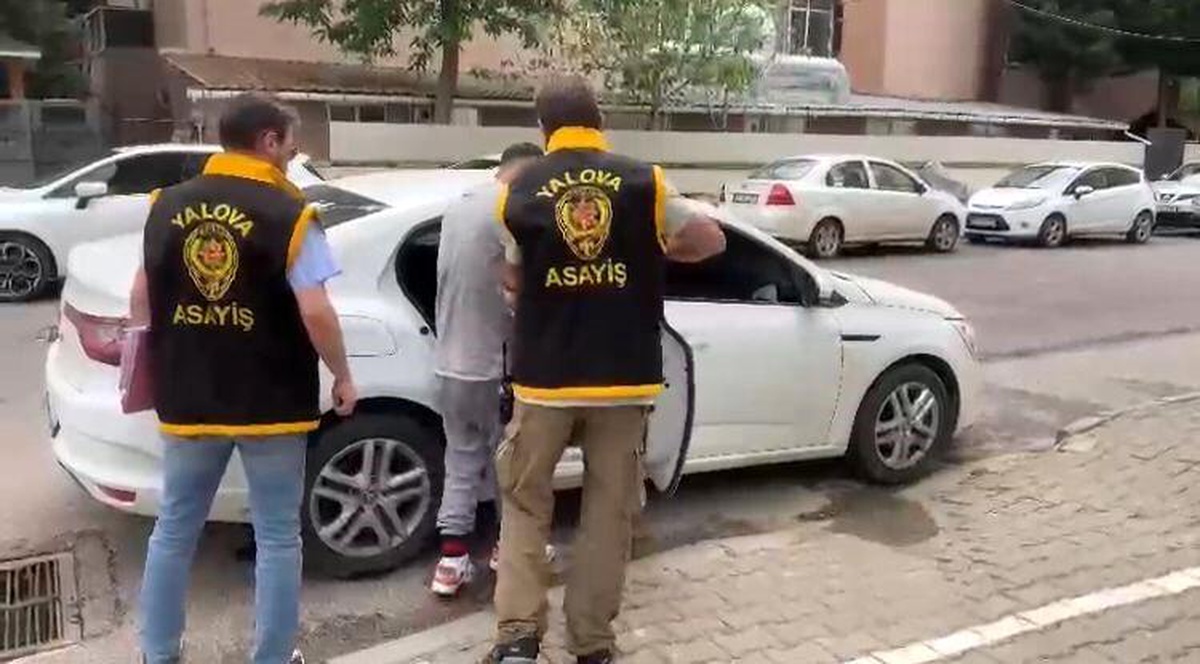 Yalova\'da Kesinleşmiş Hapis Cezaları Nedeniyle Aranan 6 Kişi Yakalandı