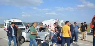 Antalya'da korkunç kaza: 3 ölü, 9 yaralı
