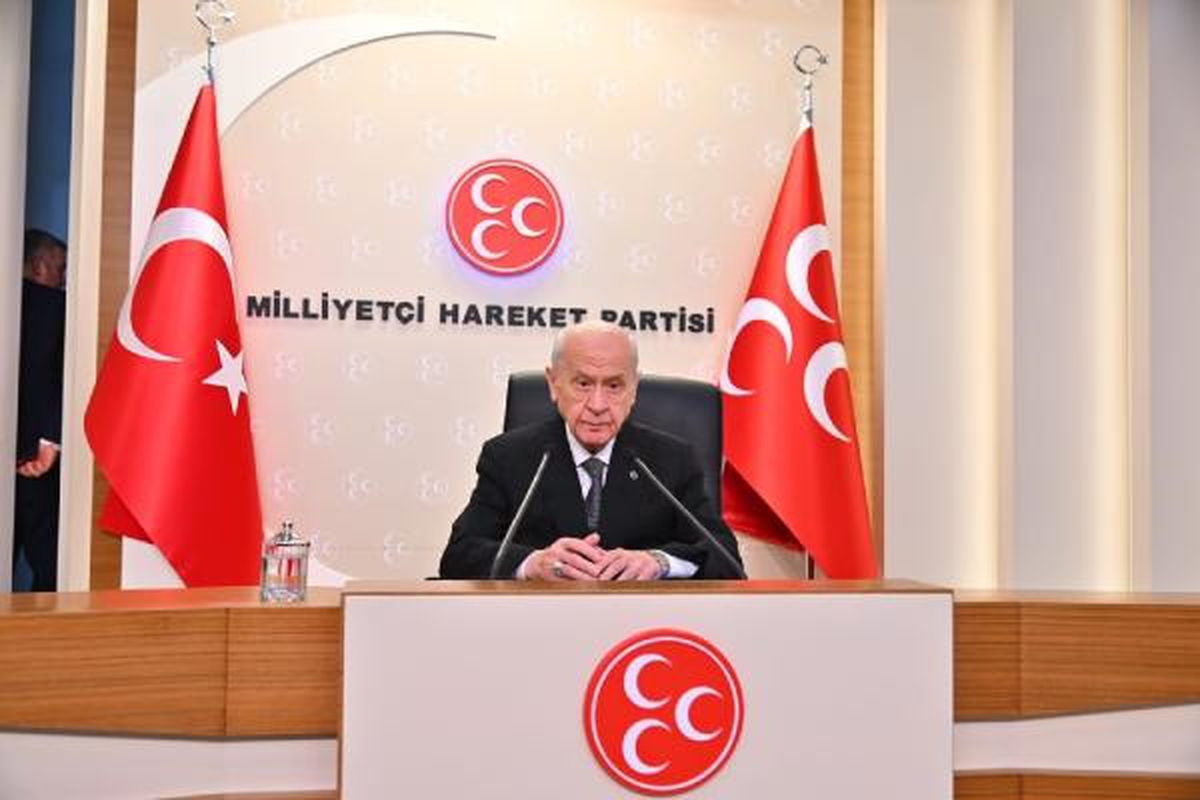 MHP Genel Başkanı Devlet Bahçeli, il başkanlarıyla toplantı yaptı
