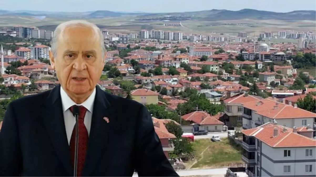 Bahçeli\'nin "Yeni yüzyılda 100 il" çağrısı bir ilçeyi ikiye böldü! İsteyen de var istemeyen de