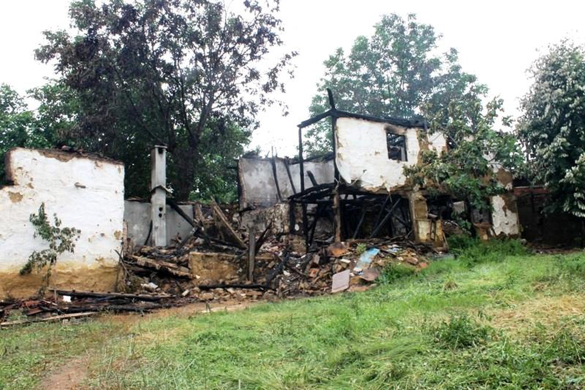 Çanakkale\'de Yangın: 80 Yaşındaki Kadın Hayatını Kaybetti