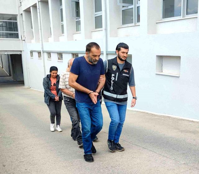 Adana''''da engelli vatandaşları dolandırdılar Adana''''da engelli vatandaşları dolandırdılar