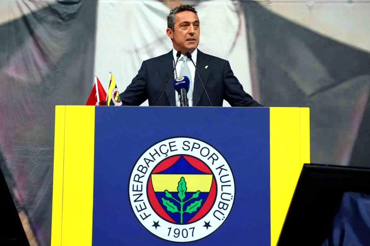 Fenerbahçe Başkanı Ali Koç: "Biz bu sene en büyük yatırımımızı dünya çapında bir hocaya yaptık. Jorge Jesus\'u getirdiğimizde kimse sorgulamadı.