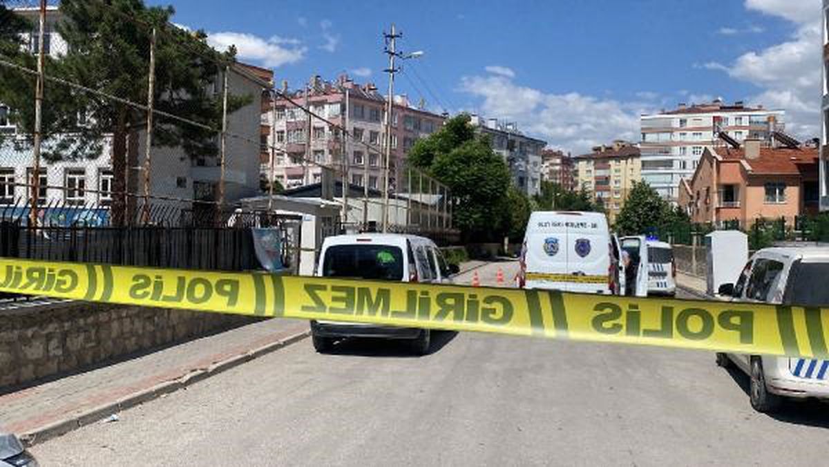 Konya\'da kavga sonucu genç adam tabancayla öldürüldü