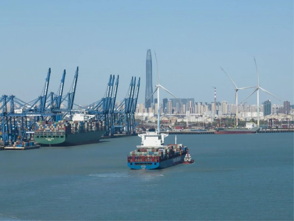 Çin\'in kuzeybatısındaki Gansu eyaletinde yeni bir demiryolu-denizyolu taşımacılık rotası açıldı