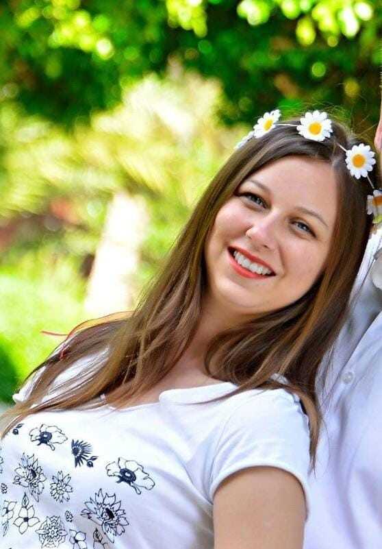 Denizli'de Matematik Öğretmeni Anne, Bebeğini Yıkarken Kalp Krizi Geçirerek Hayatını Kaybetti Denizli'de Matematik Öğretmeni Anne, Bebeğini Yıkarken Kalp Krizi Geçirerek Hayatını Kaybetti