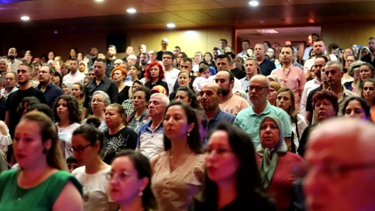 Efeler Belediyesi, Gündüz Bakımevlerinde Eğitim Gören Öğrenciler İçin Mezuniyet Töreni Düzenledi