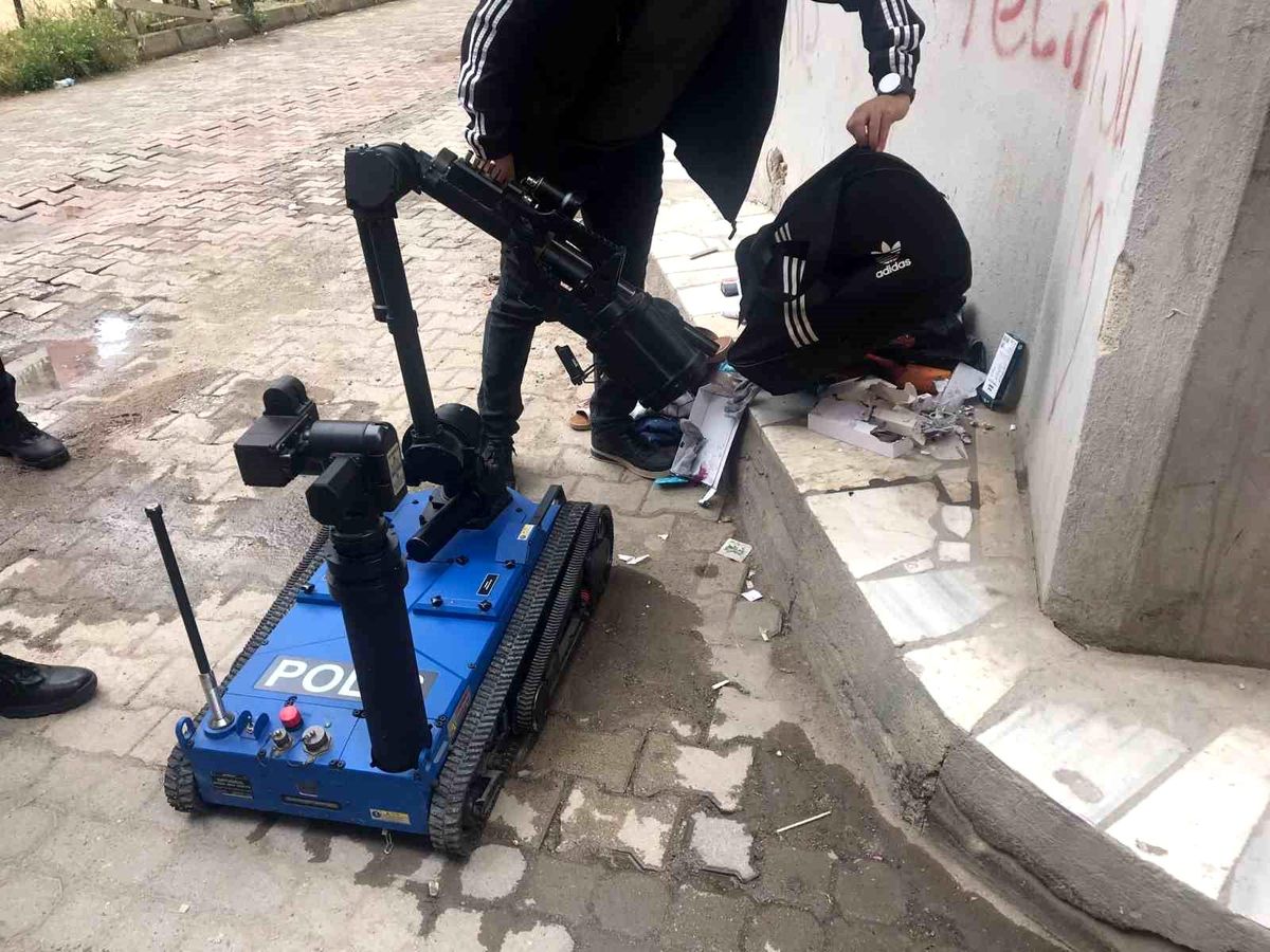 Gümüşhane\'de Şüpheli Çanta Paniği