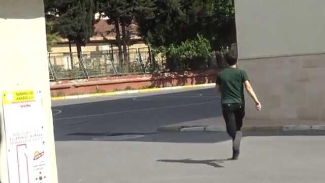 Öğrenci sınava son anda yetişti