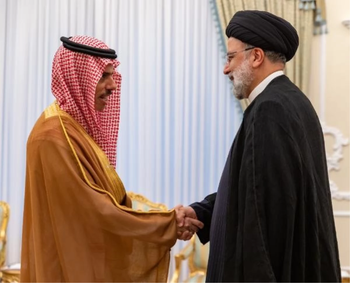 Suudi Arabistan Dışişleri Bakanı İran Cumhurbaşkanı ile görüştü