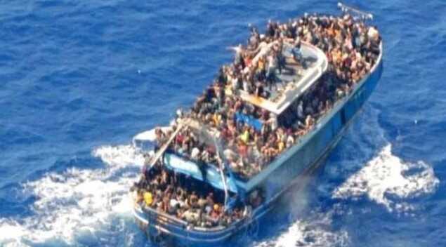 BBC, Yunanistan'ın göçmen teknesi kazasıyla ilgili iddialarını çürüten belgelere ulaştı BBC, Yunanistan'ın göçmen teknesi kazasıyla ilgili iddialarını çürüten belgelere ulaştı