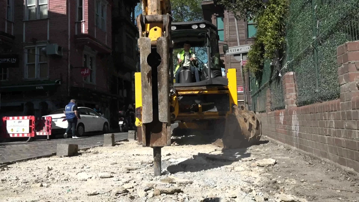 Beşiktaş Belediyesi Çöp Konteynerlerini Yer Altına Alıyor