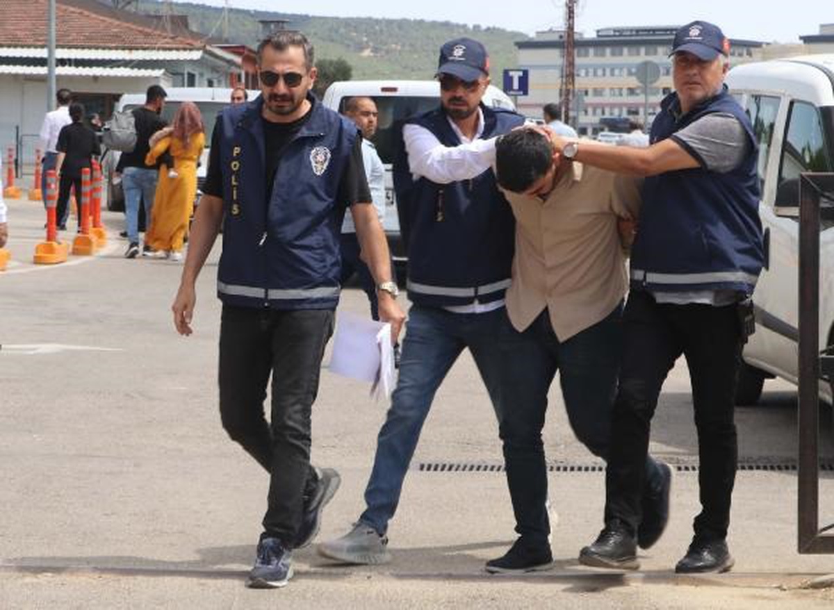 Gaziantep\'te Boşandığı Eşini ve Kayınpederini Öldüren Şahıs Adliyeye Sevk Edildi