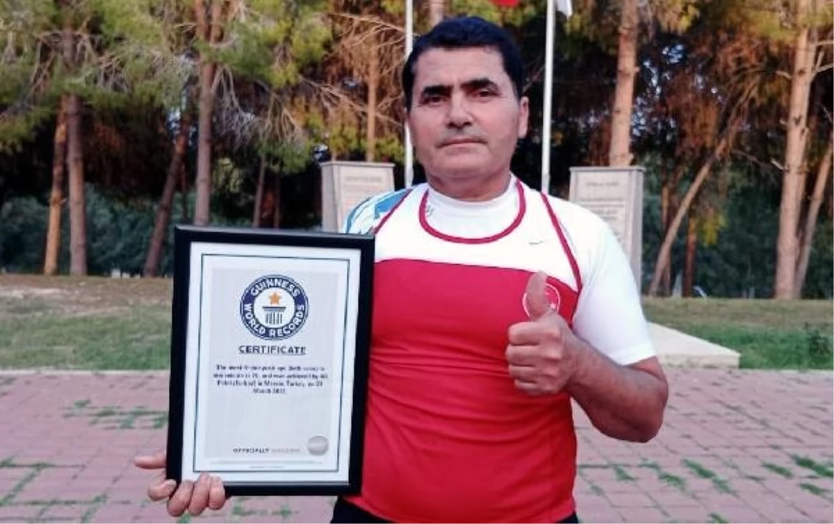 Mersinli Ali Polat, Guinness Rekorlar Kitabı\'na ikinci kez adını yazdırdı