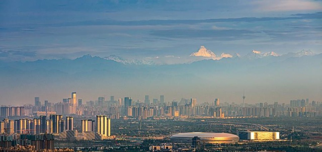 Çin'in Chengdu Kenti Kültürel Mekanlarıyla Dikkat Çekiyor Çin'in Chengdu Kenti Kültürel Mekanlarıyla Dikkat Çekiyor