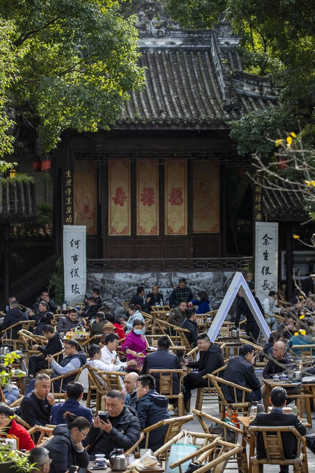 Çin'in Chengdu Kenti Kültürel Mekanlarıyla Dikkat Çekiyor Çin'in Chengdu Kenti Kültürel Mekanlarıyla Dikkat Çekiyor