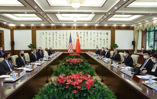 Çinli Üst Düzey Diplomat Wang Yi, ABD Dışişleri Bakanı Blinken ile Bir Araya Geldi