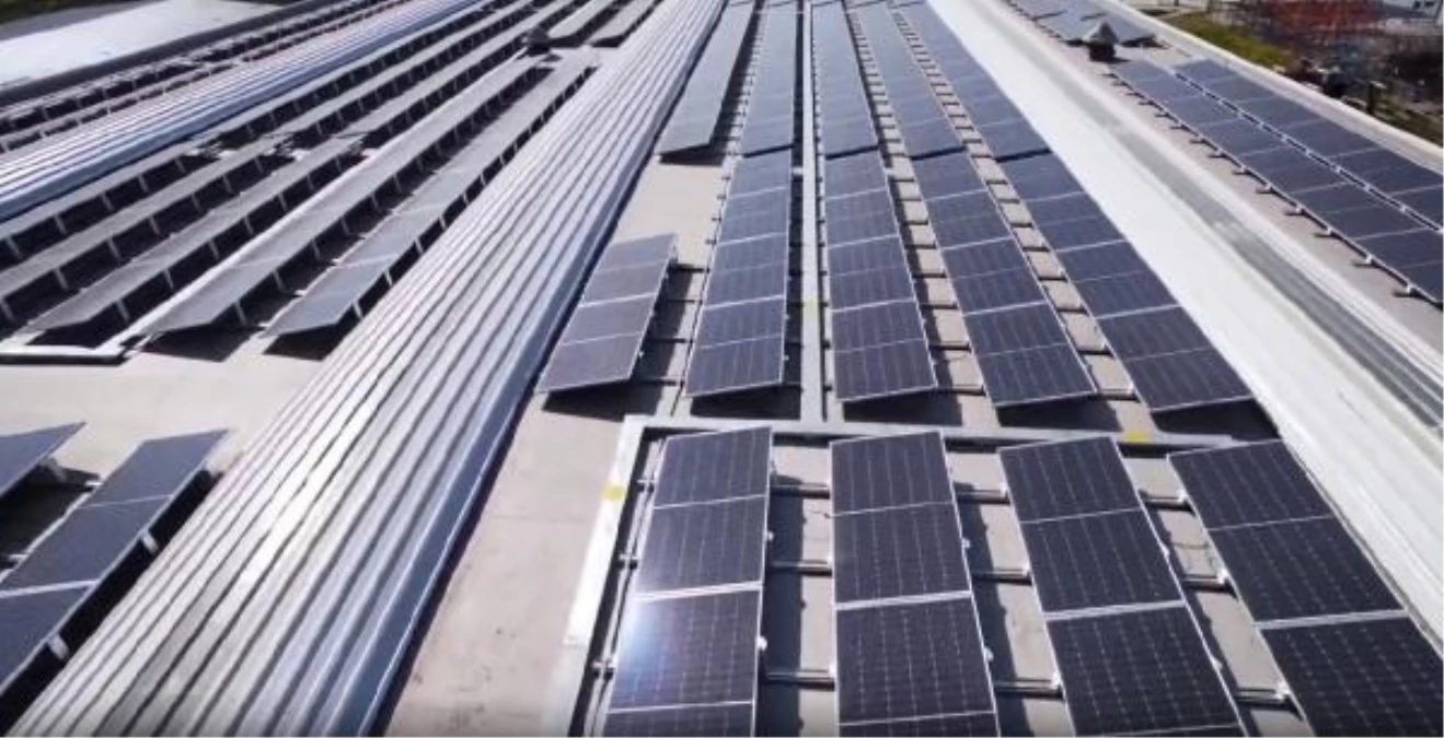 TEMSA\'nın Adana\'daki fabrikasına binlerce güneş paneli kuruldu