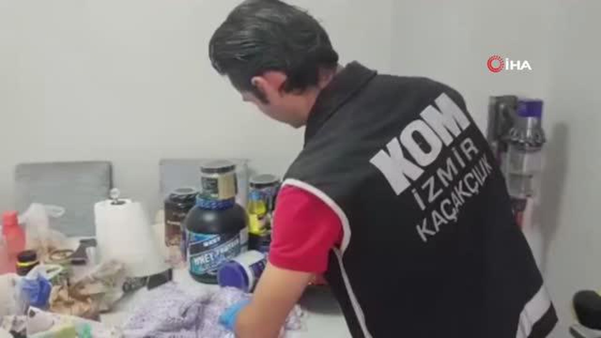 Kedi ve köpek maması ambalajında sahte vücut geliştirme ilaçları ele geçirildi