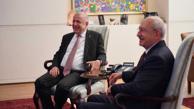 Kılıçdaroğlu ve Ümit Özdağ'dan seçim sonrası ilk görüşme: İade-i ziyarette bulunmak istedim Kılıçdaroğlu ve Ümit Özdağ'dan seçim sonrası ilk görüşme: İade-i ziyarette bulunmak istedim