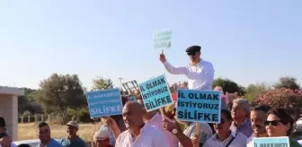 MHP Genel Başkanı Bahçeli'nin açıklaması sonrası Silifke ilçesi il olma talebini develi, davul ve zurnalı etkinlikle duyurdu