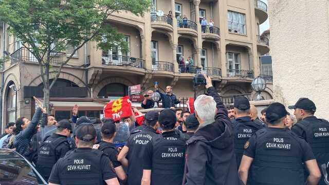 TKP'lilerden Merkez Bankası önünde eylem! 20 parti üyesi gözaltına alındı