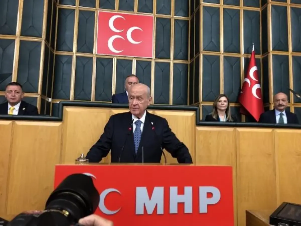 Bahçeli: Yeni bir anayasa hazırlanmalı ve AYM'ye şekil verilmeli