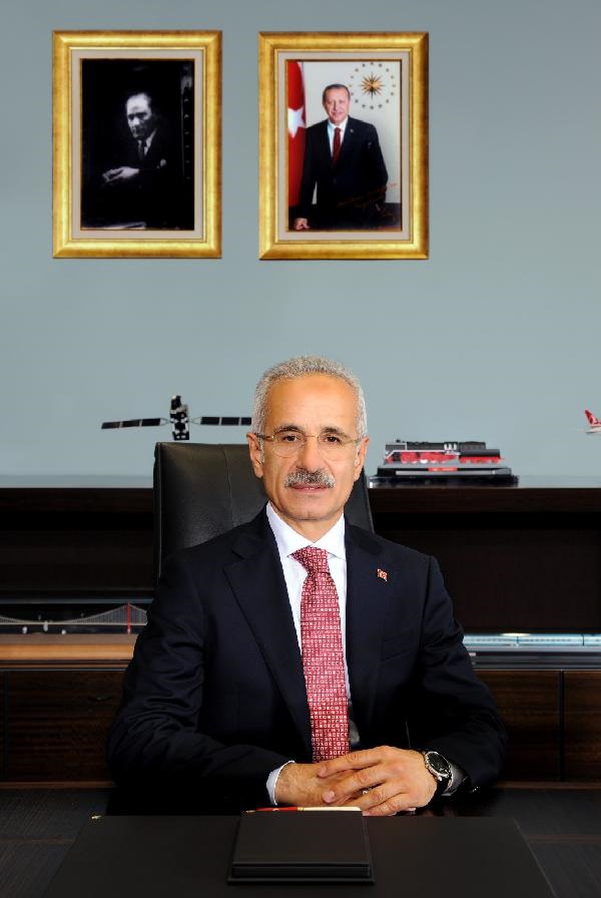 Ulaştırma Bakanı: Kurban Bayramı\'nda Fahiş Fiyatlı Bilet Satışına Geçit Vermeyeceğiz