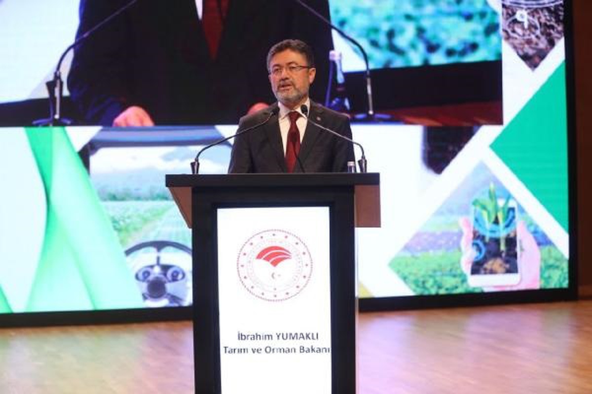 Bakan Yumaklı: Amacımız tüketici tarafının gıdaya makul fiyatlarla ulaşmasını sağlamak