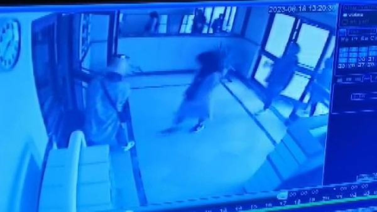 Başakşehir\'de 3 daireye hırsızlık