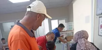 Zabıta Doğan Andıl, boğazına şeker takılan çocuğu kurtardı