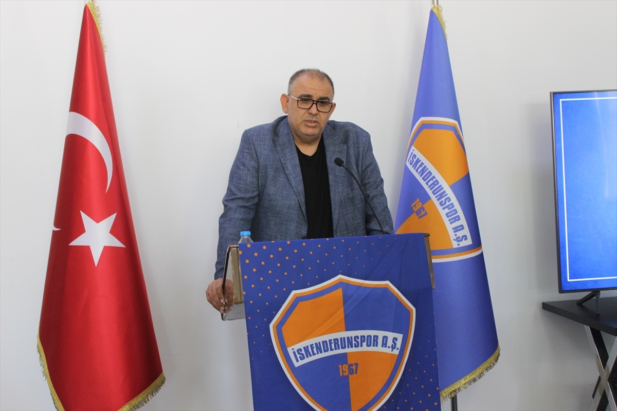 İskenderunspor Kulüp Başkanı Bolat\'tan takıma maddi destek çağrısı