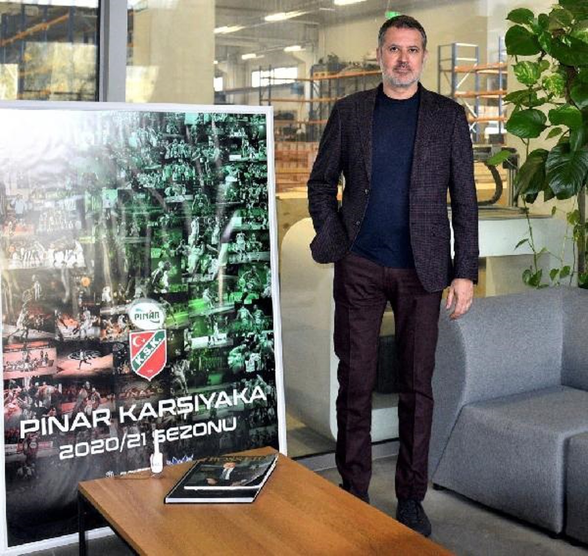 Karşıyaka\'da futbol şubesine dışarıdan atama tartışması