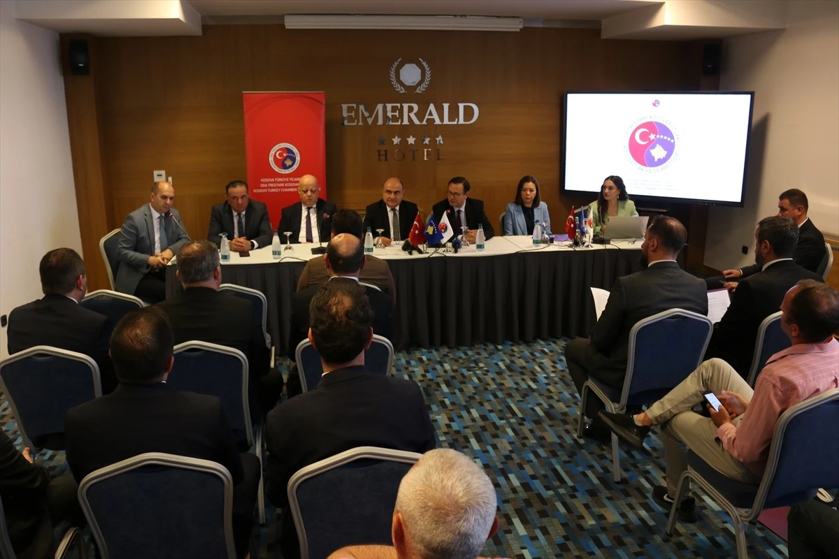 Kosova Türkiye Ticaret Odası\'nın 15. Kuruluş Yılı Törenle Kutlandı
