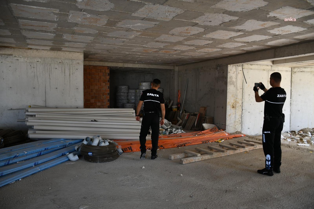 Kuşadası Belediyesi, inşaat yasaklarına uymayan firmalara ceza kesiyor