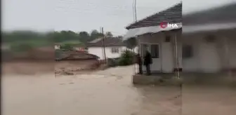 Samsun'da sağanak yağış taşkın ve su baskınlarına neden oldu