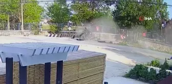 Tekirdağ'da meydana gelen feci kazada sürücü takla atan otomobilden yola böyle savruldu