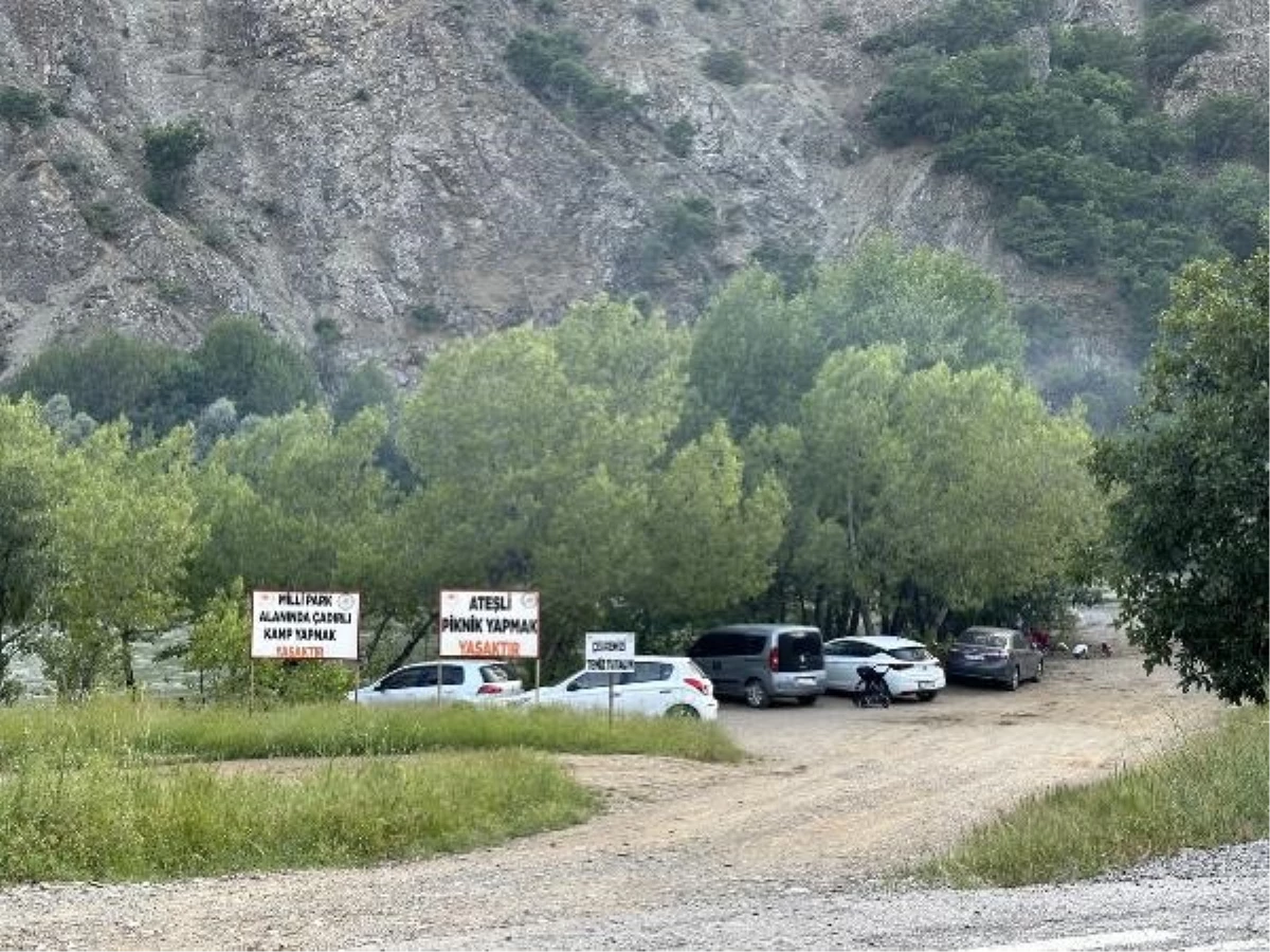 Tunceli\'de Ormanlarda Ateşli Piknik, Kamp ve Çadır Kurmak Yasaklandı