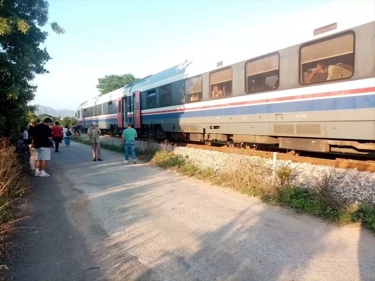 Aydın\'da tren kazası: 2 yaşındaki çocuk hayatını kaybetti