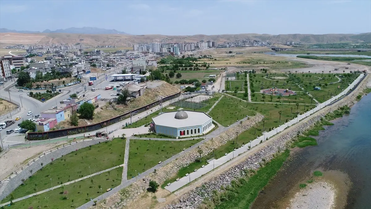 Cizre, restore edilen tarihi yapılarıyla turizmde hedef büyütüyor