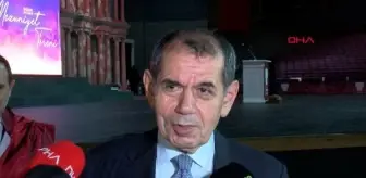 Galatasaray Başkanı Dursun Özbek ve Nihat Kırmızı Topkapı Üniversitesi mezuniyet töreninde