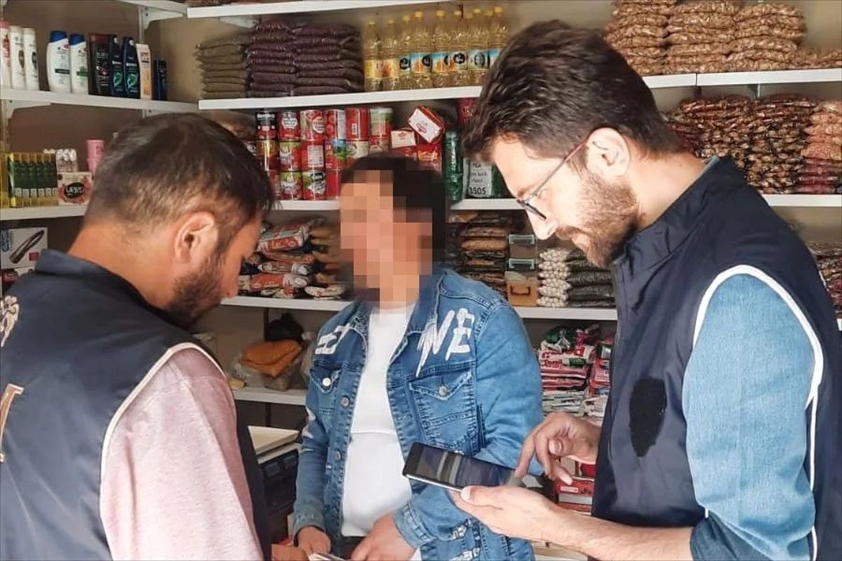 Erzincan\'da 9 düzensiz göçmen ve bir şüpheli yakalandı