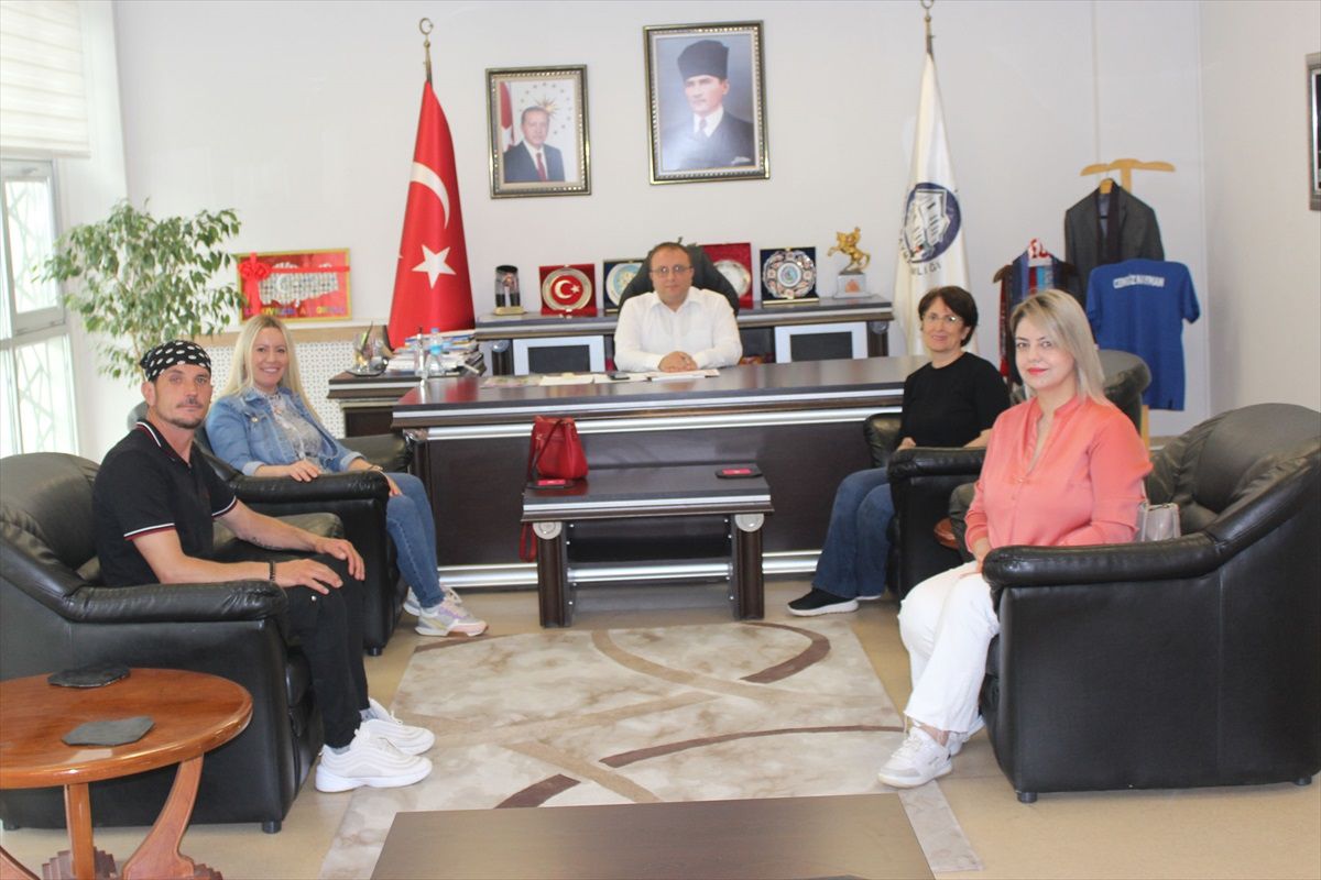 Havza Hayvanseverler Platformu\'na Kaymakam Nayman\'dan teşekkür belgesi