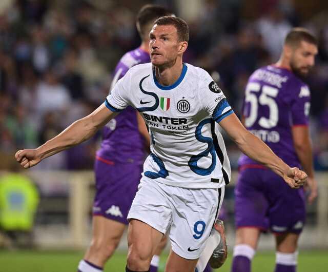 Her şey 48 saat içinde olacak! Fenerbahçe, Dzeko'yu açıklamak için geri sayıma geçti