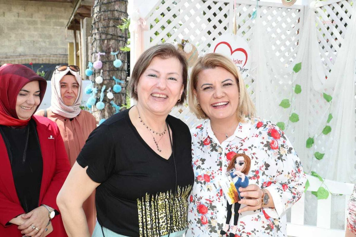 İzmit Belediyesi, Çınar Kahvaltı Evi\'ni Hizmete Açtı
