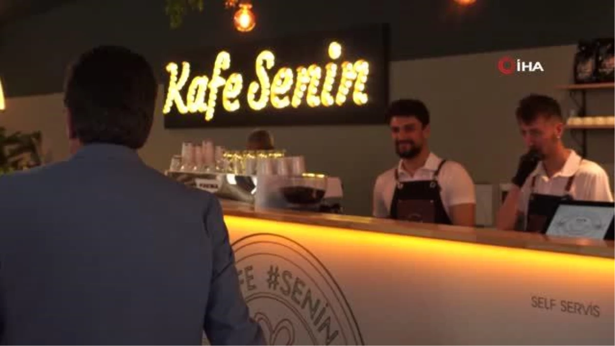 "Kafe Senin" Atatürk Gençlik Merkezi\'nde hizmete girdi