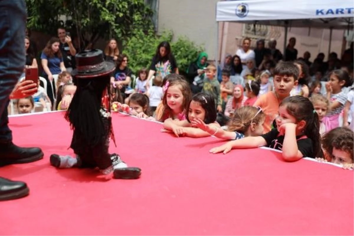 Kartal Belediyesi Çocuklar İçin Kukla Festivali Düzenledi