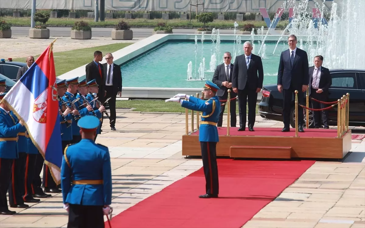 Küba Devlet Başkanı Sırbistan ile İşbirliğini Güçlendirmeyi Hedefliyor