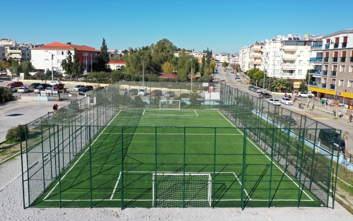 Gençlik ve Spor Bakanı: Türkiye\'de 10 binden fazla mahalle tipi spor alanı inşa edildi