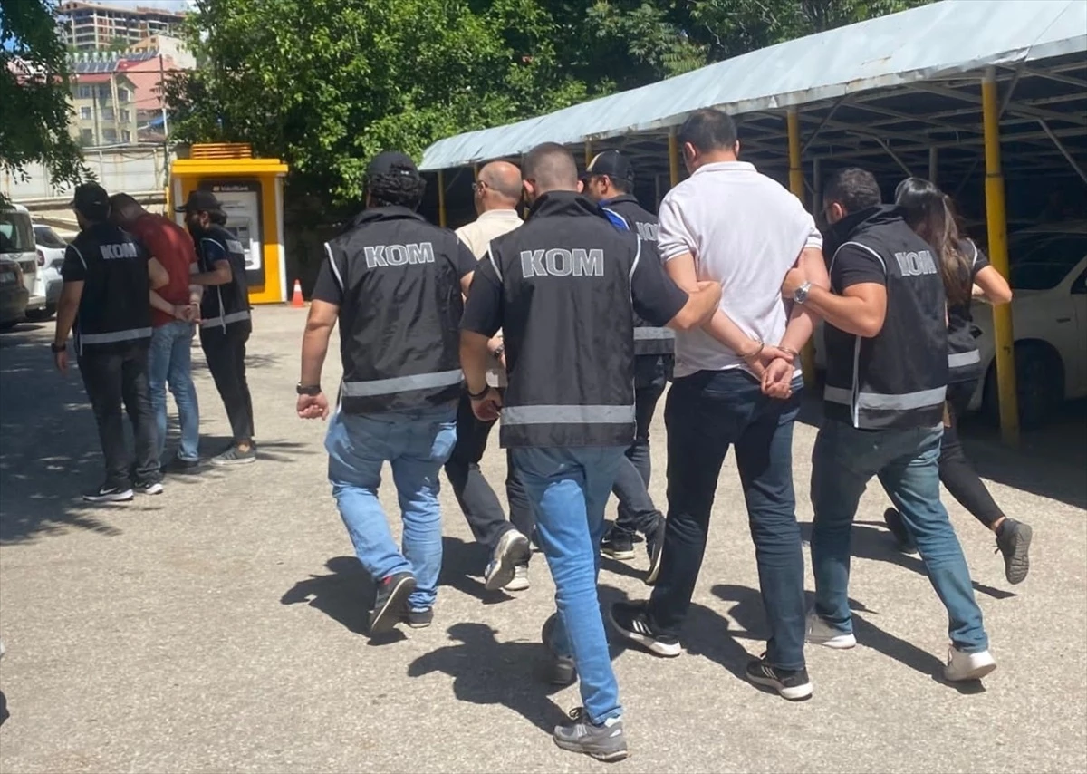 Tunceli\'de FETÖ operasyonu: 3 şüpheli gözaltına alındı
